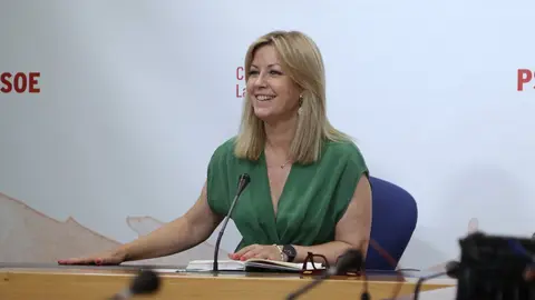 La portavoz del grupo socialista en las Cortes, Ana Isabel Abeng&oacute;zar
