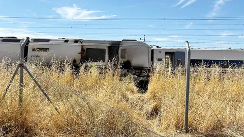 Zona en la que ha sucedido el incidente, con la valla perimetral desmontada para facilitar accesos y evacuaciones