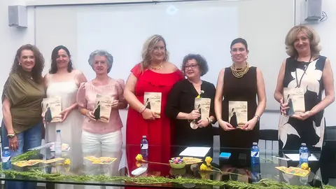 La presentaci&oacute;n de 'El circo de las lamentaciones' ten&iacute;a lugar en la tarde de este s&aacute;bado en el Mercado almodovare&ntilde;o