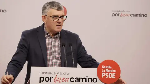 El presidente del grupo socialista en las Cortes regionales, &Aacute;ngel Tom&aacute;s Godoy