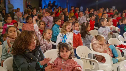 El acto ha estado abierto a todas las edades de los colegios rabaneros - Cr&eacute;ditos VISIONAR