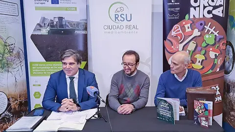Un momento de la reuni&oacute;n informativa celebrada en el Centro de Interpretaci&oacute;n de Brazatortas