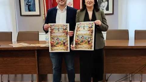 David Triguero y Almudena L&oacute;pez presentan la programaci&oacute;n del Carnaval de Pozuelo de Calatrava