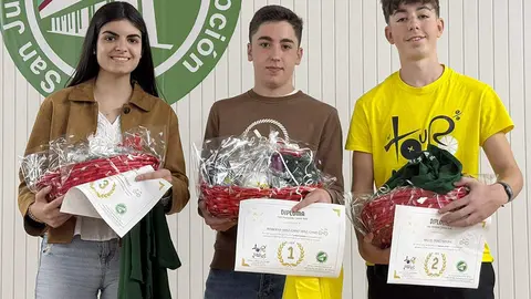 Podio de clasificaci&oacute;n general