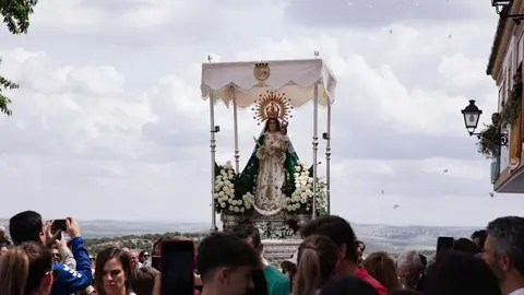 Procesi&oacute;n de la Virgen de los Santos