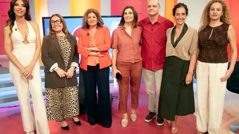 Foto de familia entre CMM y En Compa&ntilde;&iacute;a
