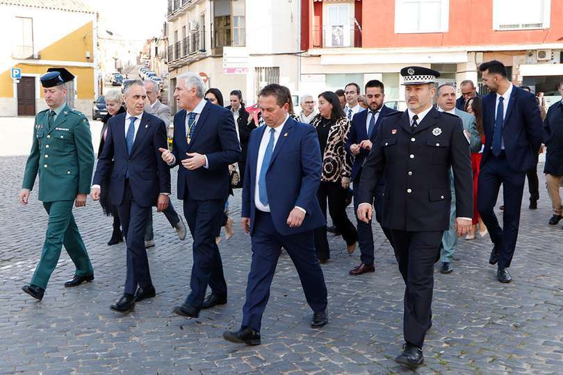 Pasacalles de autoridades hacia el Recinto Ferial