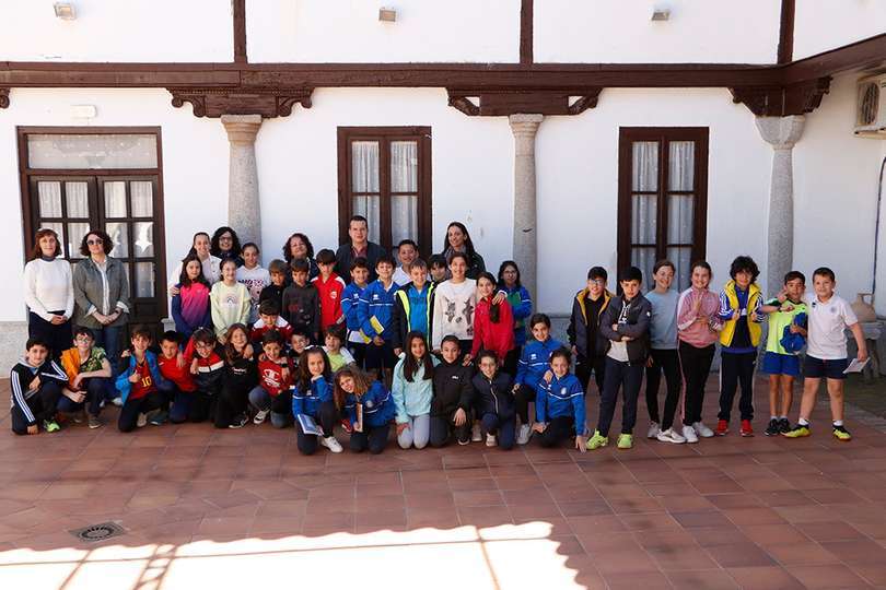 Con uno de los grupos de escolares