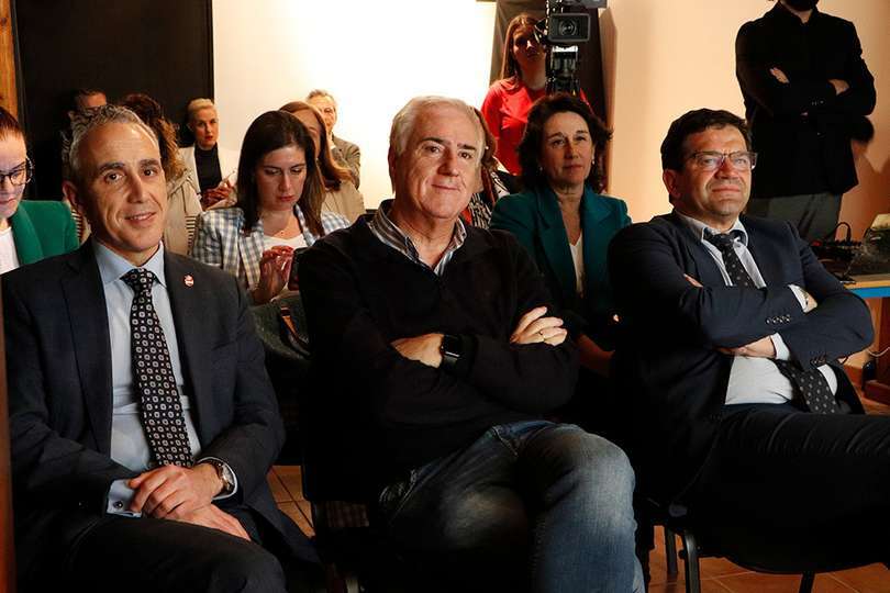 Ruiz, Lozano y Valverde, en primer término