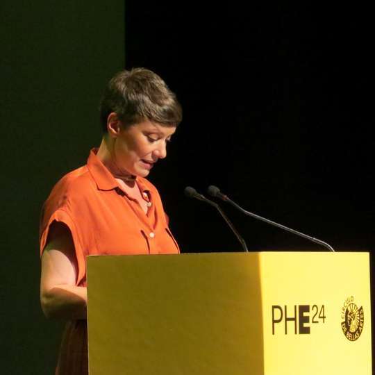 María Santoyo explicó detalladamente la programación de actividades de PHotoESPAÑA 2024