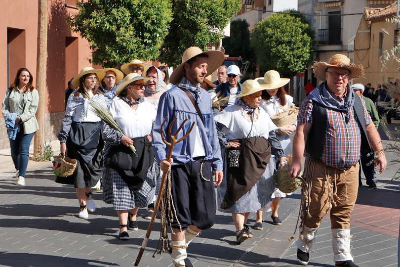 A la tradicional usanza de labriegos