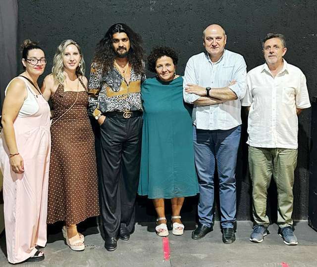 Director provincia, alcaldesas y concejales con Israel Fernández