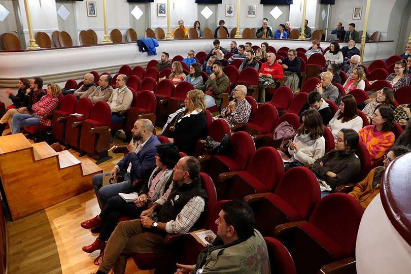 Algunos de los asistentes, durante el acto inaugural