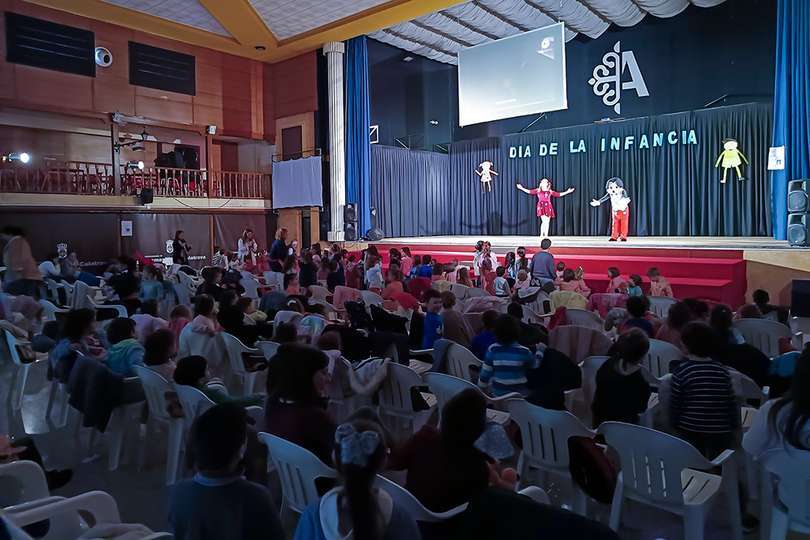 Panorámica del Centro Cultural durante la celebración infantil