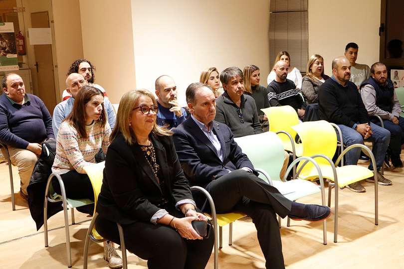 Participantes en el acto de clausura
