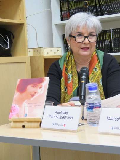 Adelaida Porras, profesora universitaria y poeta