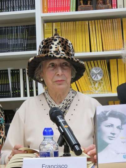 La autora de la obra presentada María Pilar Cavero