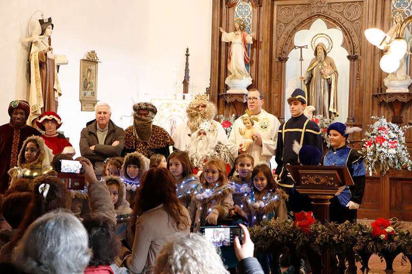 Visita de Sus Majestades de Oriente al niño Jesús, en la ermita de san Antón