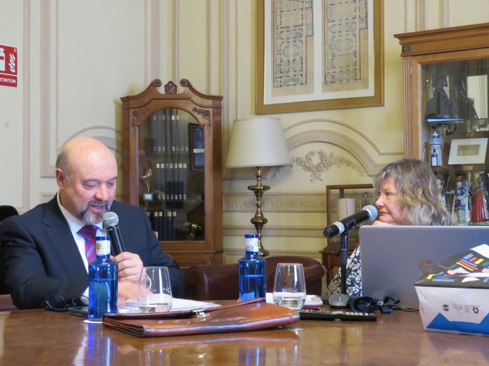 Basilio Rodríguez Cañada y Pilar Domínguez Prats