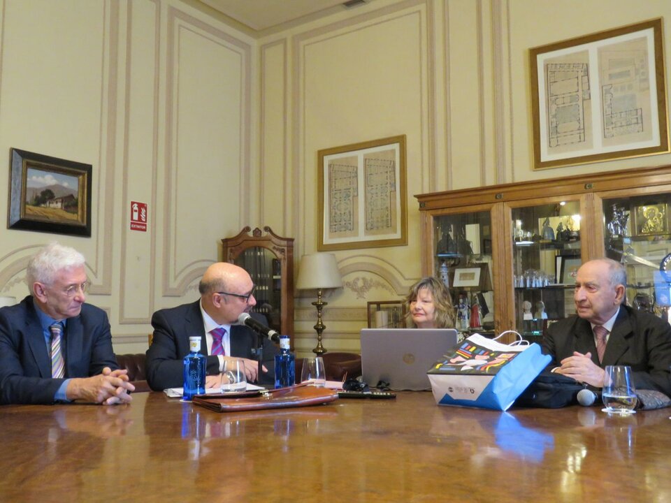 Miguel Ángel Puig-Samper, Basilio Rodríguez Cañada, Pilar Domínguez Prats y Andrés Valverde