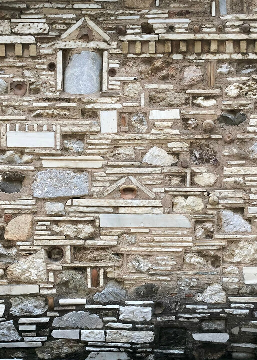 Fragmento de la fachada de la capilla de San Dimitrios Loumbardiaris