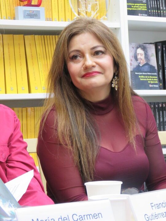 La autora, Julieta Deossa, muy emocionada