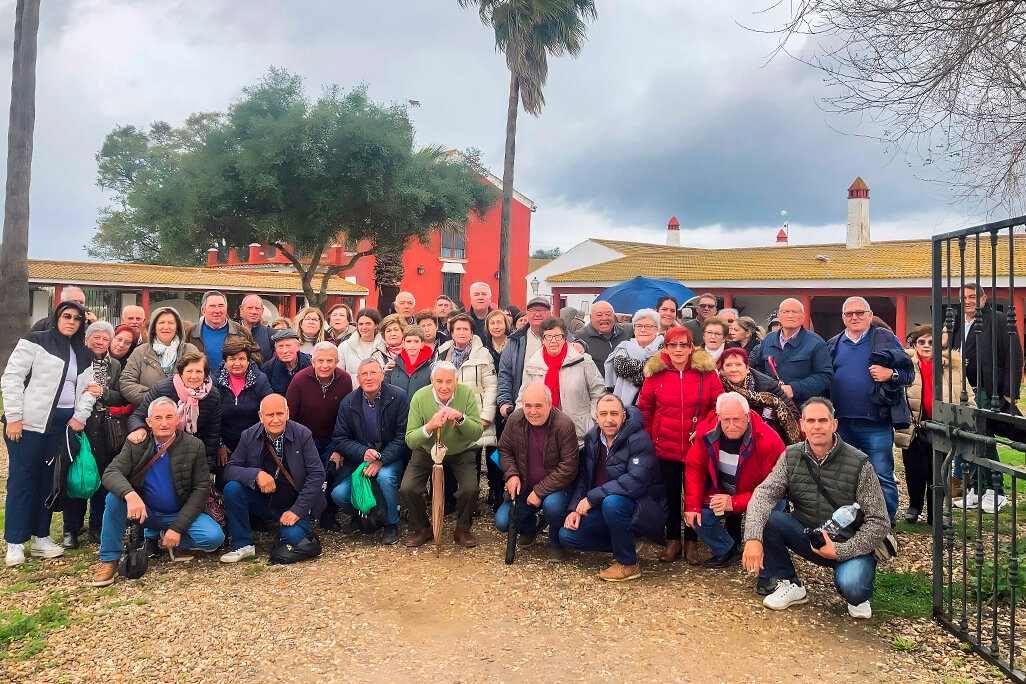 Posado de algunos participantes en el viaje de fin de semana