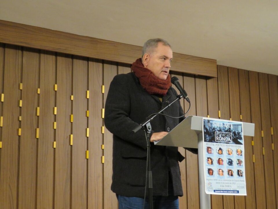 El poeta Álvaro Rodríguez Pérez