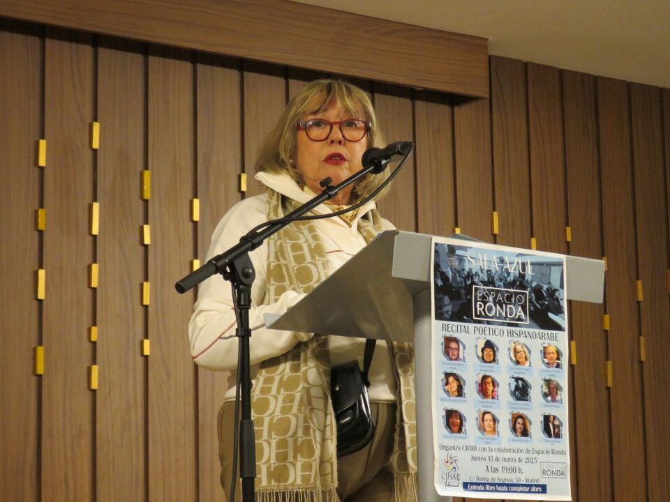 La poeta Ana María López Expósito