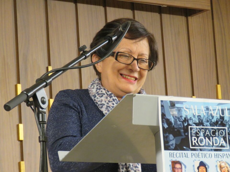 La poeta Rosa Rodríguez Núñez