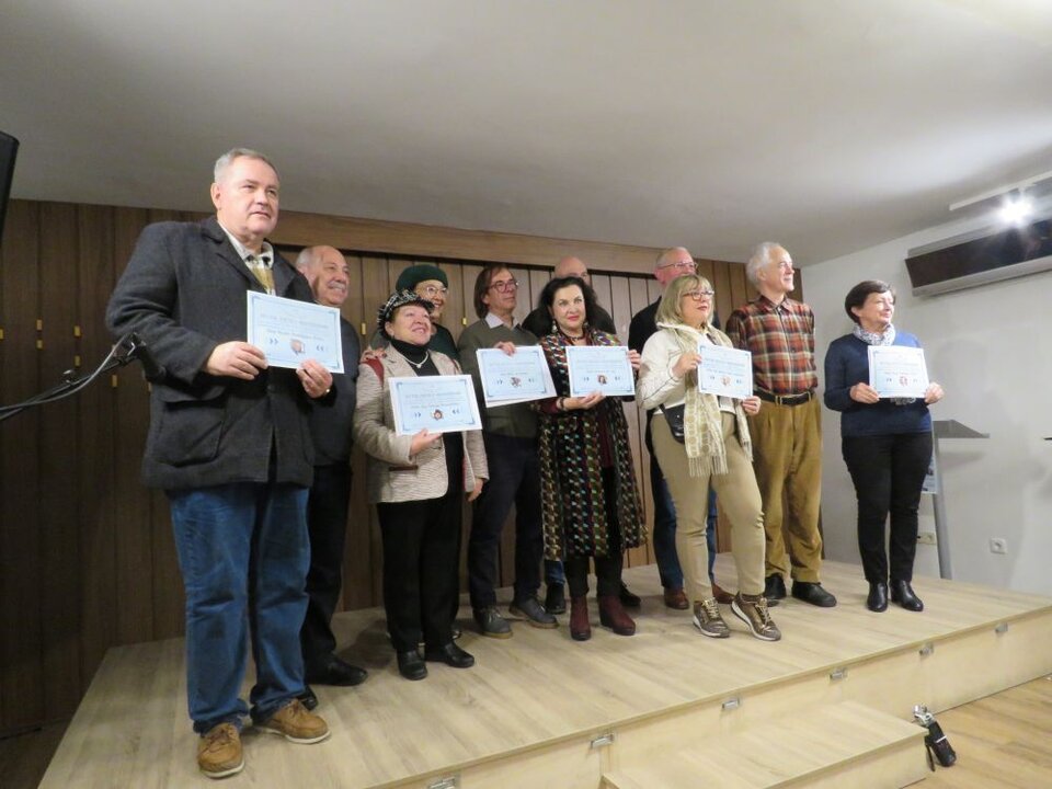 Los participantes en el acto