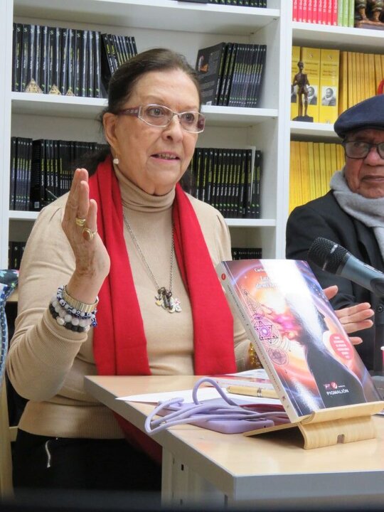 María Socorro Mármol Brís, maestra nacional, escritora y poeta