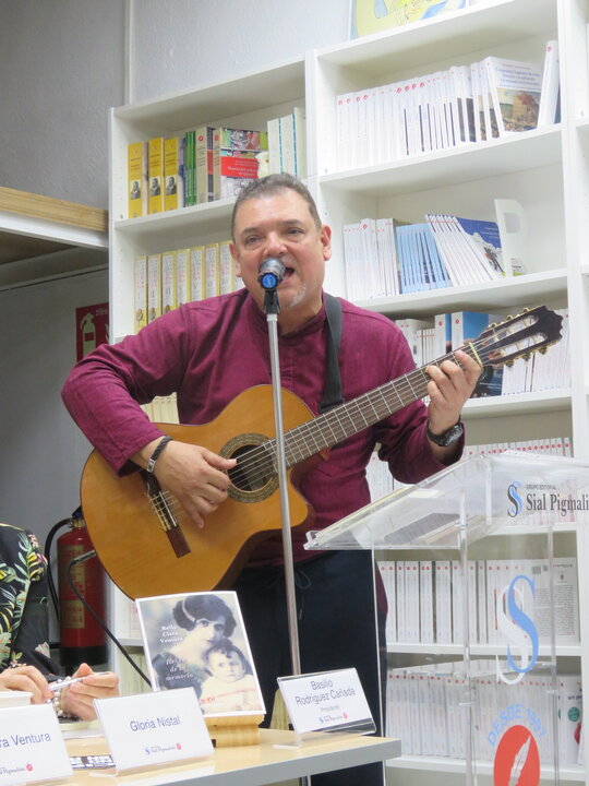 Álex Flórez durante su actuación