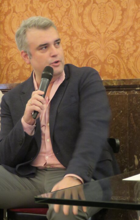 El barítono Gerardo Bullón, que asume los papeles de Wamba en EL BATEO y Felipe en LA REVOLTOSA en el otro elenco