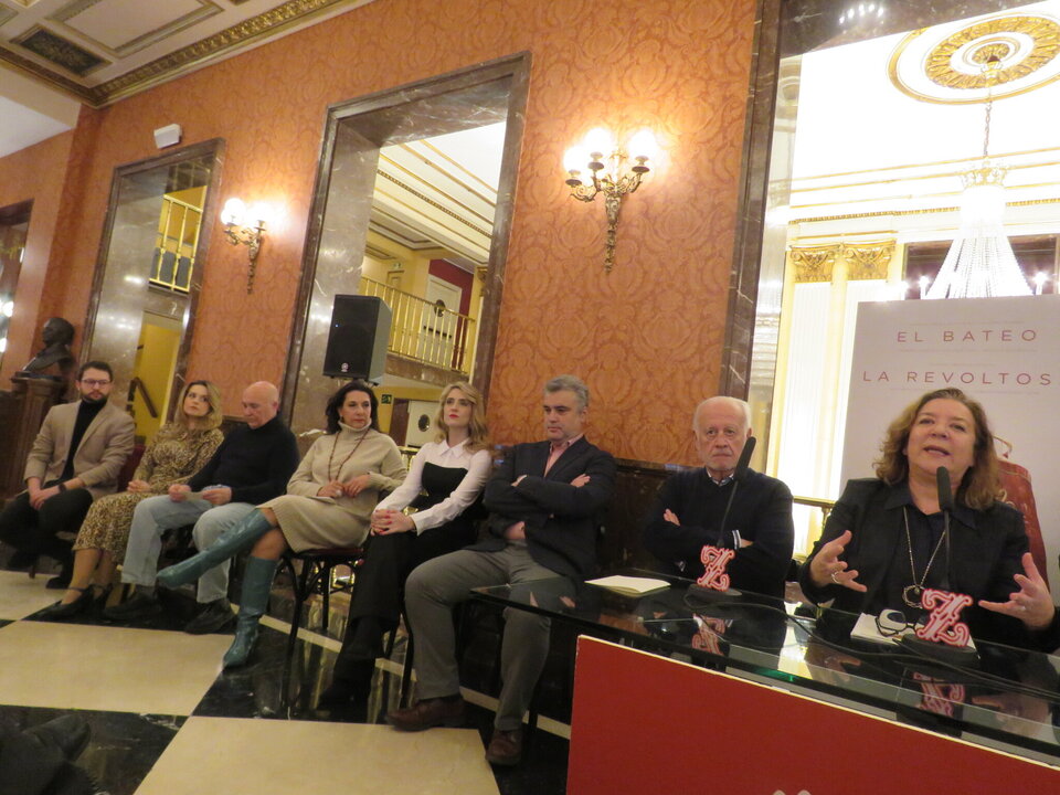 Alberto Frias, Blanca Valido, Ricardo Muñiz, Maria Rodriguez, Sofia Esparza, Gerardo Bullón, Juan Echanove e Isamay Benavente