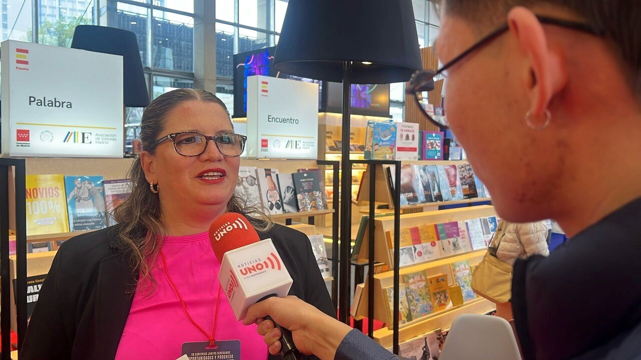 Beatriz Saavedra durante una entrevista