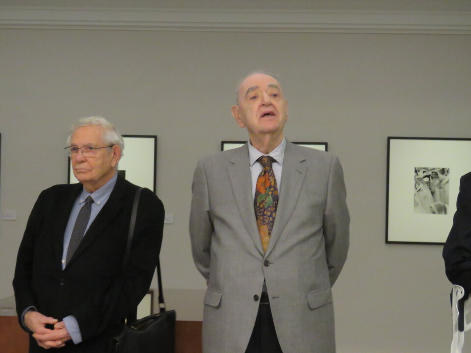 En primer término,  Tomás Marco con Víctor Nieto