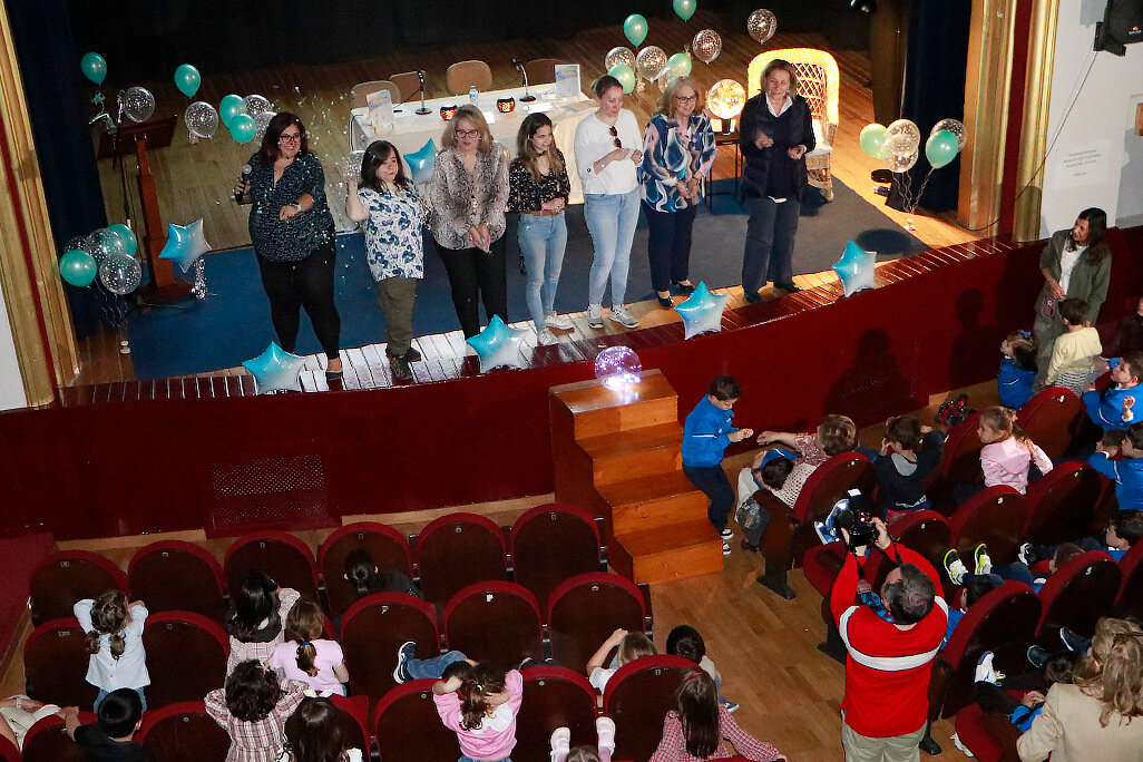 Colofón al término de la sesión matutina con escolares