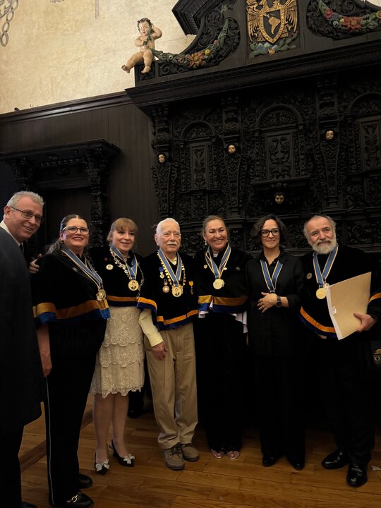 La ceremonia tuvo lugar en el majestuoso Paraninfo del Palacio de la Autonomía Universitaria