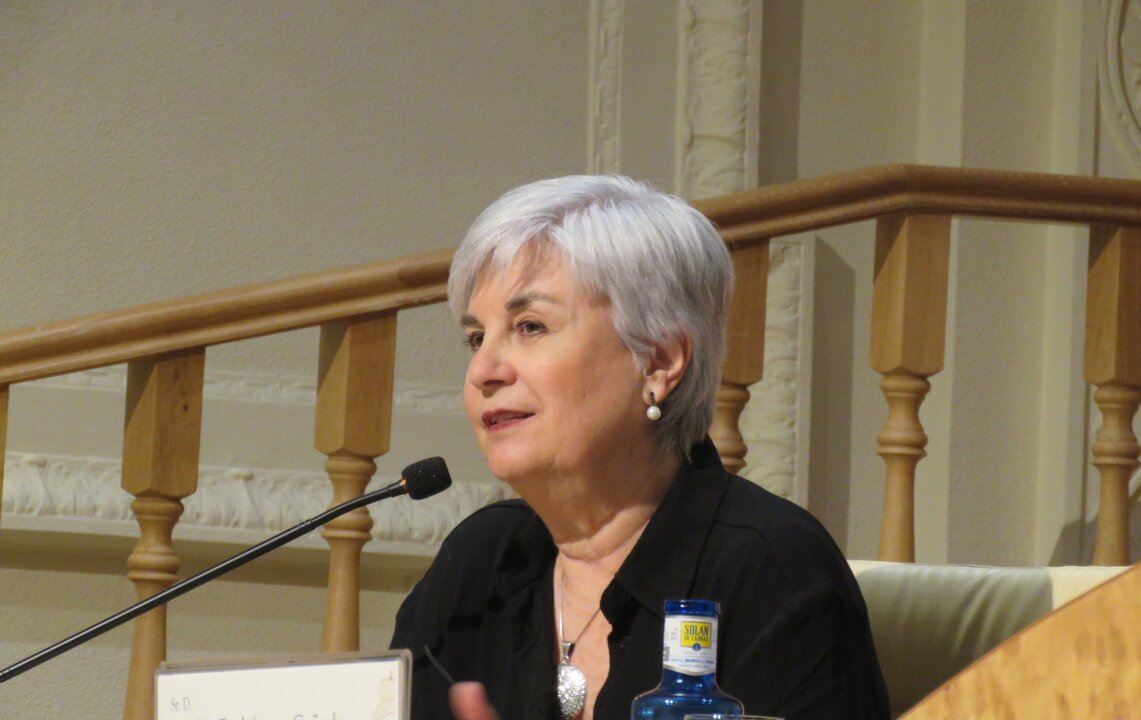 Adelaida Porras Medrano, profesora de la Universidad de Sevilla, poeta y crítica literaria