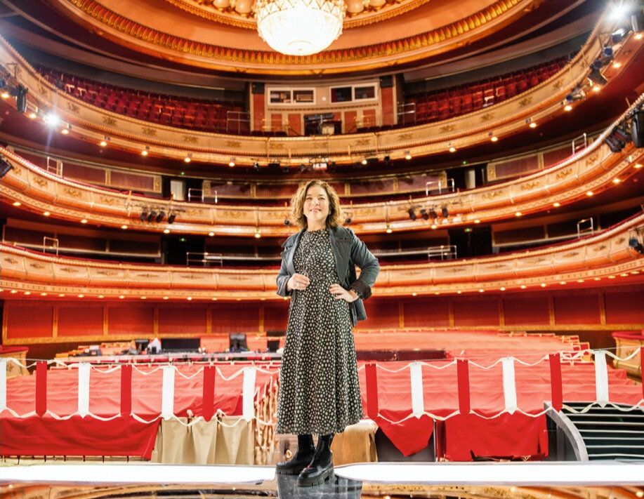 Isamay Benavente, es la primera mujer, en 169 años, que ocupa el cargo de directora del Teatro de la Zarzuela