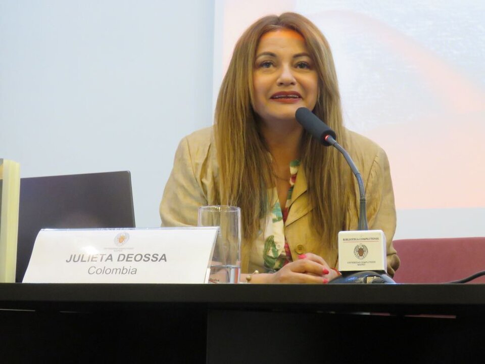 Julieta Deossa (Colombia)