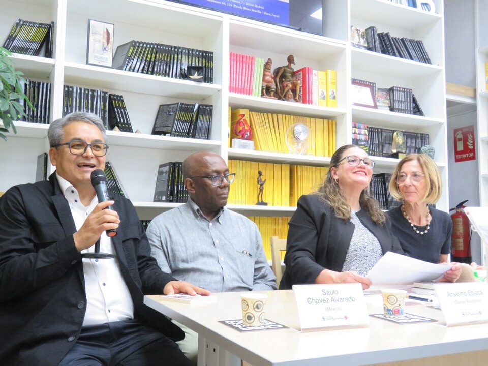 Saulo Chávez- Alvarado (México); Anselmo Ebiaca (Guinea Ecuatorial); Beatriz Saavedra Gastélum y Laura Garavaglia (Italia)