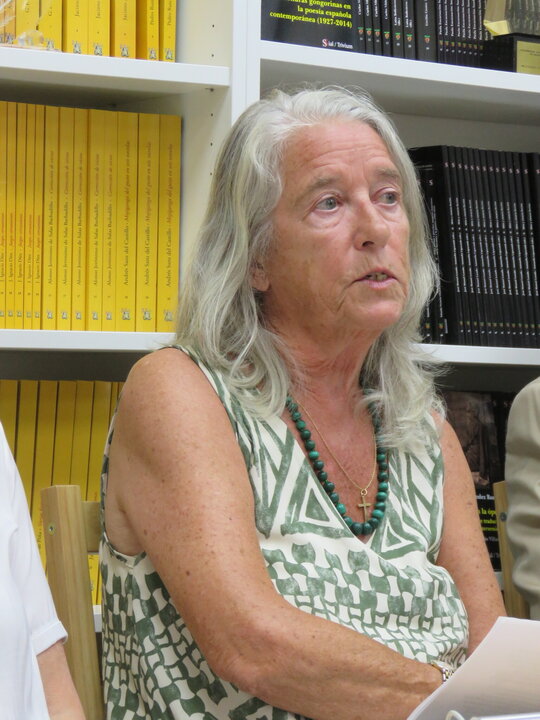 Rosemary Clark, profesora universitaria, filóloga y traductora de la obra