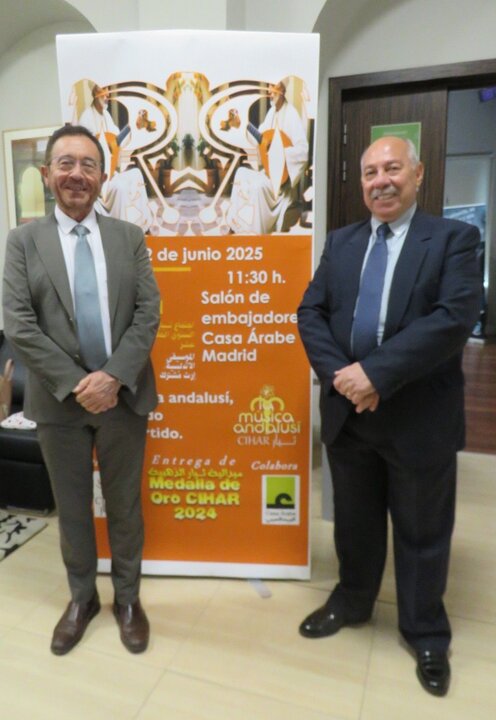 A la derecha, Abdo Tounsi, presidente de CIHAR, con Andrés Perelló Rodríguez, director general de la Casa Mediterráneo
