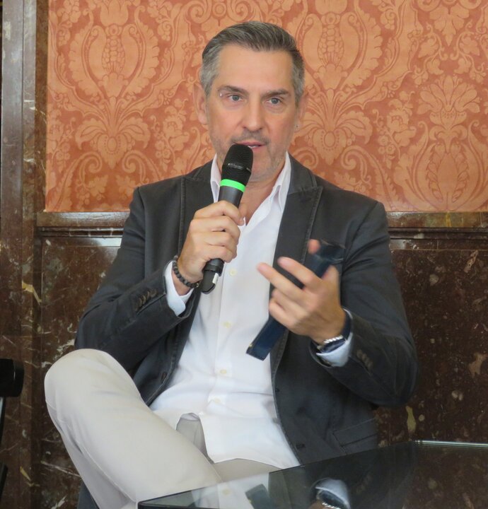 Alfonso Romero, director de escena