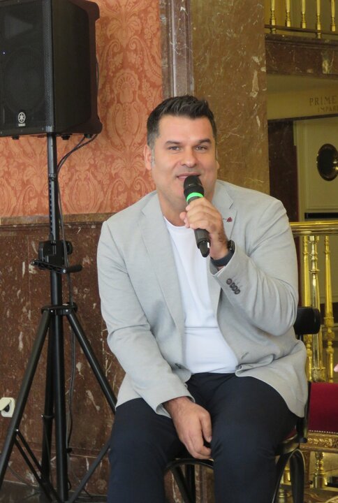 El tenor Juan Antonio Sanabria