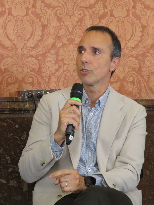 César San Martín, baritono