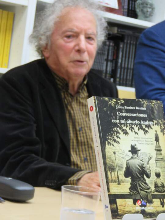 Francisco Rodríguez Carbajo, catedrático de la UNED y director del Aula literaria del Grupo Sial Pigmalión
