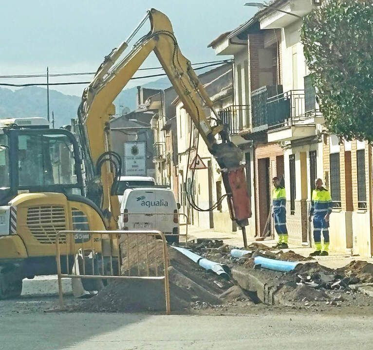 Inicio de las obras de renovación de las redes de agua potable en Aldea del Rey